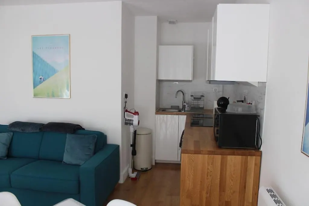아파트 Appartement 3* Joliment Renove A 150M Des Thermes Bagnères-de-Luchon 프랑스