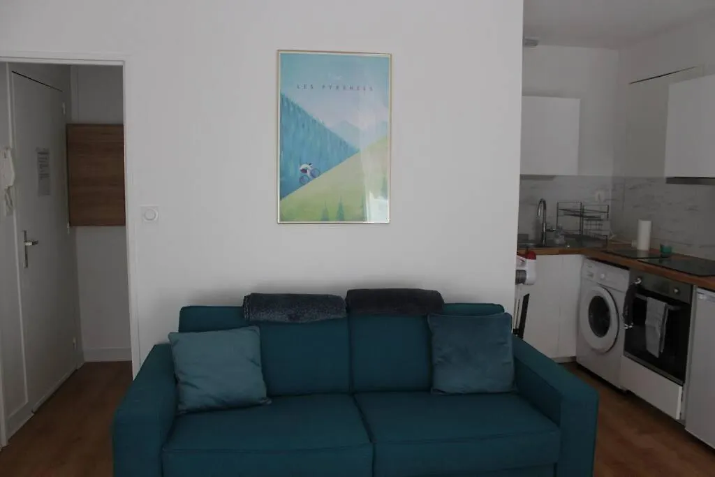 Appartement 3* Joliment Renove A 150M Des Thermes Bagnères-de-Luchon 프랑스