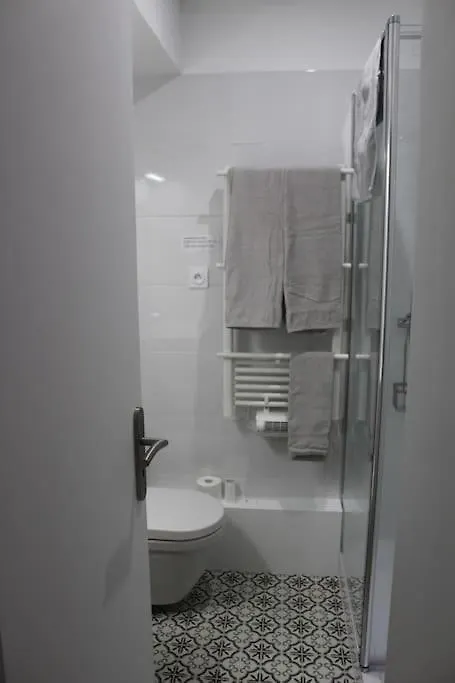 Appartement 3* Joliment Renove A 150M Des Thermes Bagnères-de-Luchon