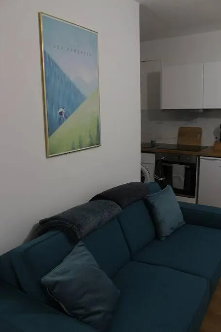 Appartement 3* Joliment Renove A 150M Des Thermes Bagnères-de-Luchon 아파트