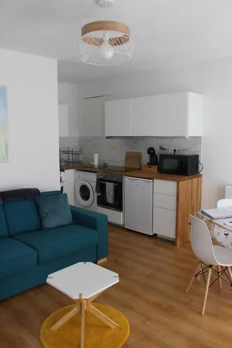 Appartement 3* Joliment Renove A 150M Des Thermes Bagnères-de-Luchon 0*,  프랑스